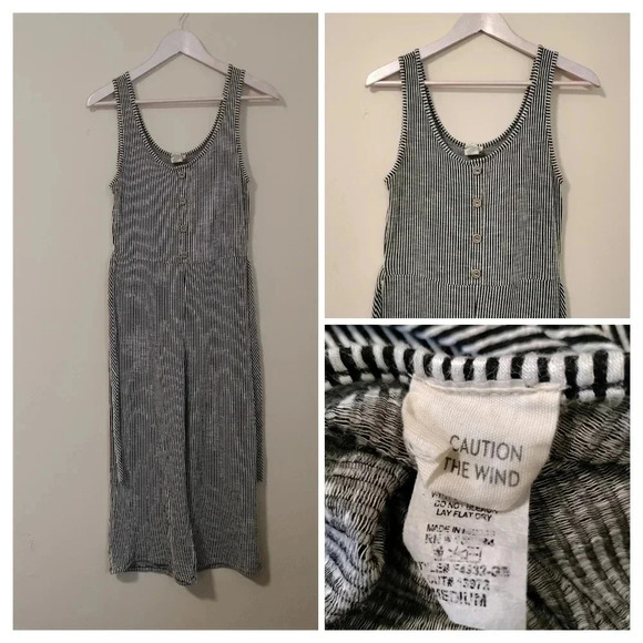 Caution to the Wind MEDIUM Striped Wide Leg Jumpsuit Tie Waist Faux Button Front - Picture 1 of 10